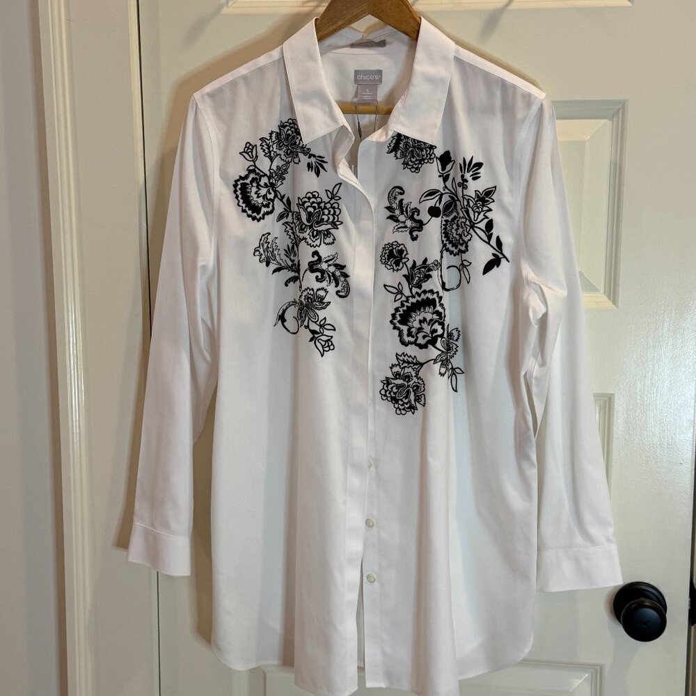 Chicos Button Up Black and White Embroidered shirt - Size 3 (16) NWT